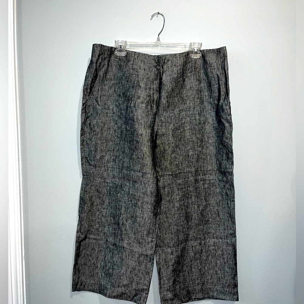 Madison Studio crop pants size 16